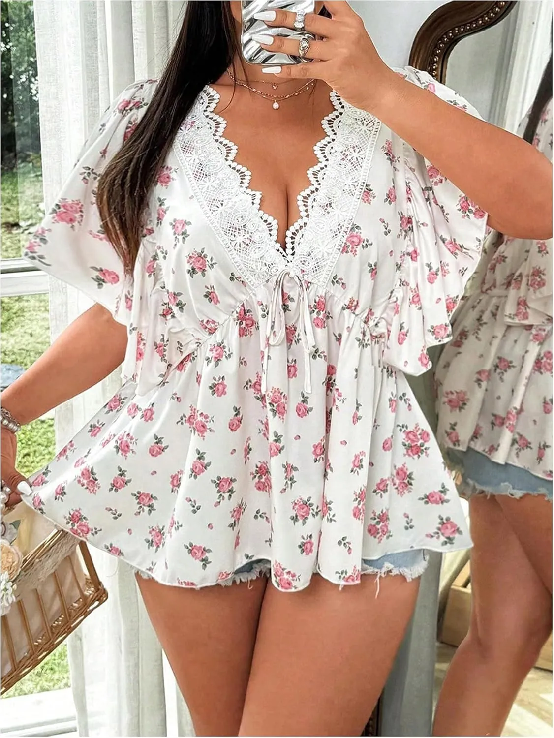Floerns Women's Plus Size Lace Trim V Neck Peplum Tops Short Sleeve Flared Cute Blouses