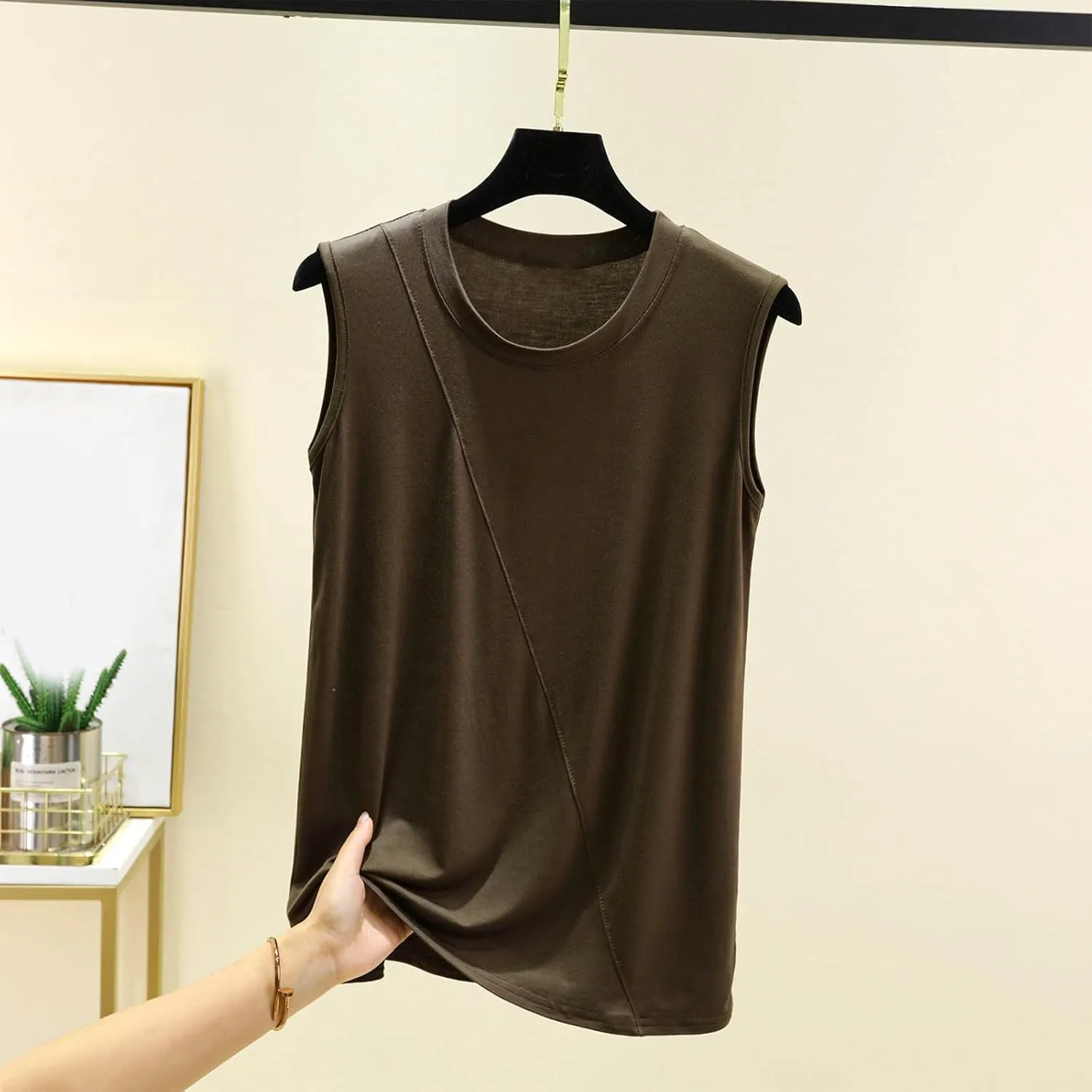 Summer Tank Tops for Women Solid Fashion Crewneck Sleeveless Tee Shirts Casual Loose Fit Athletic Quick Dry Blouse