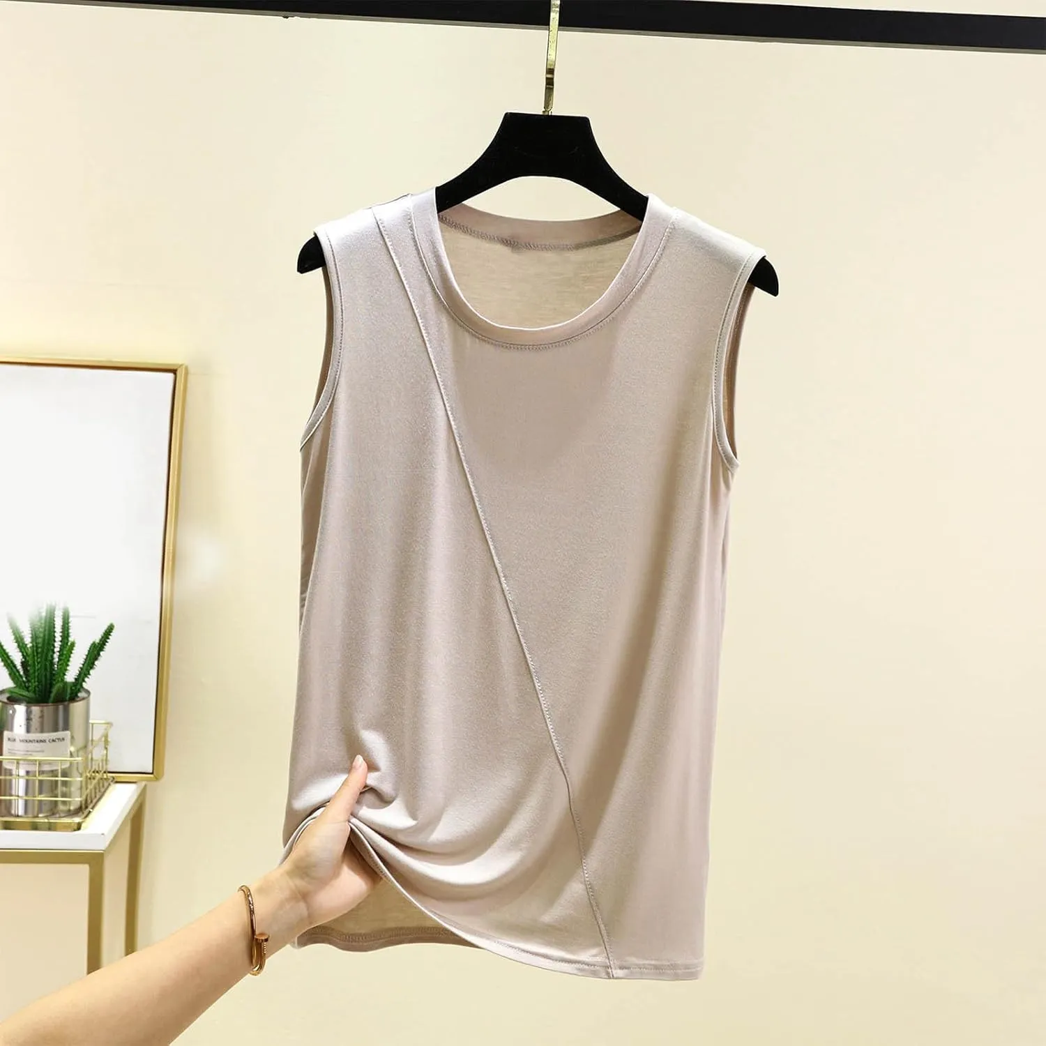 Summer Tank Tops for Women Solid Fashion Crewneck Sleeveless Tee Shirts Casual Loose Fit Athletic Quick Dry Blouse