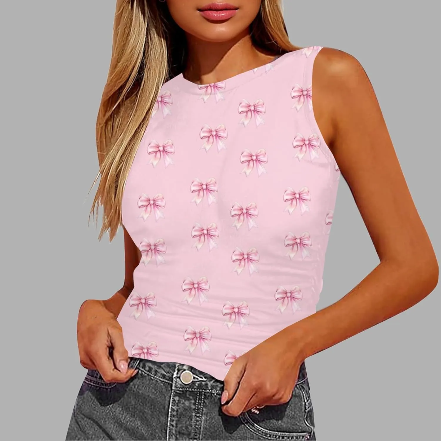 Tank Tops for Women 2025 Summer Slim Crew Neck Sleeveless Camisole Floral Hawaiian Beach Outfit