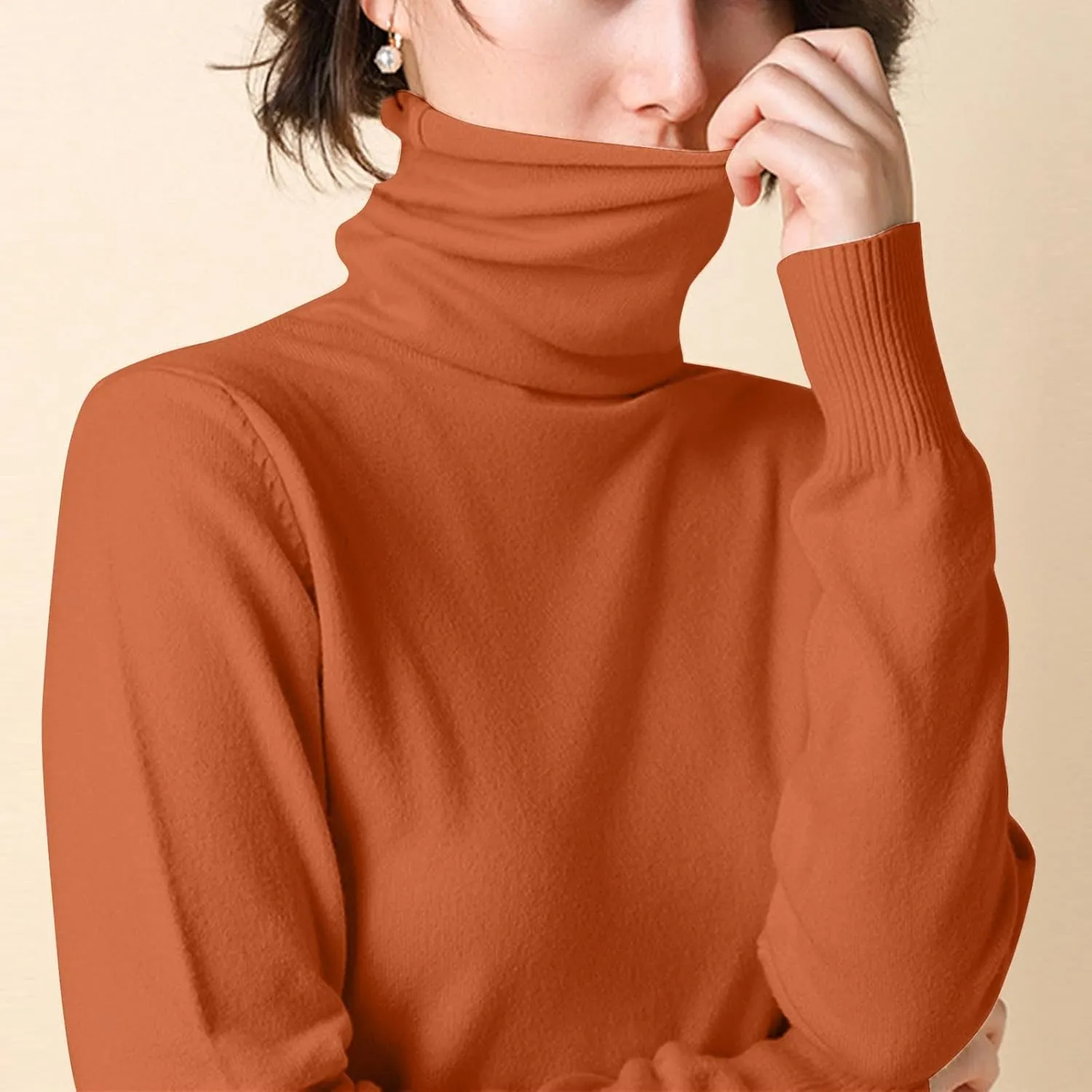 Turtleneck Shirt Women Long Sleeve Mock Turtle Necks Tops Casual Slim Fitted Shirts Lightweight Layering Tops 2024