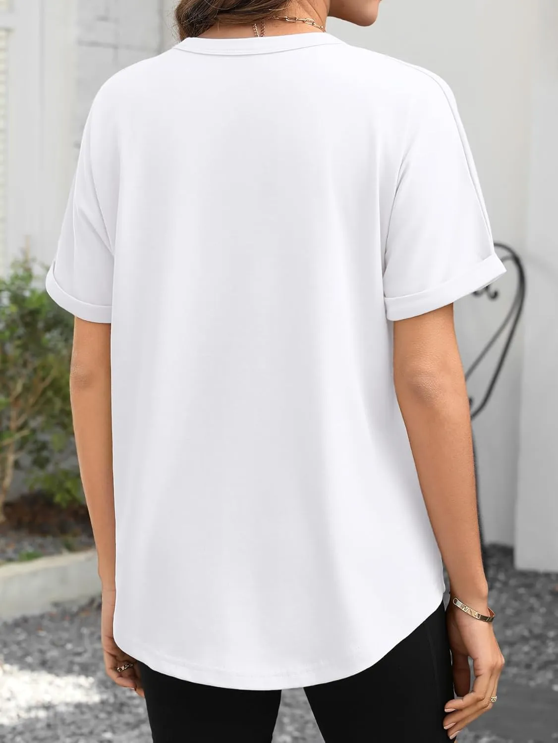 Womens Oversized T Shirts Business Casual Shirt Crewneck Short Sleeve Tops Loose Fitting Fashion Workout Tops Trendy